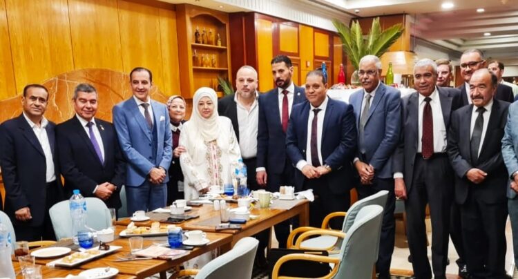 القديرة عفاف شعيب من أبو رواش : عاش الجيش المصري عاش ببركة القرآن ورمضان ربنا يحمي بلادنا 1 القديرة عفاف شعيب من أبو رواش : عاش الجيش المصري عاش ببركة القرآن ورمضان ربنا يحمي بلادنا