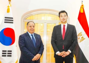 لقاء سفير كوريا الجنوبية مع وزير المالية أكد على ضرورة تزليل الصعوبات أمام الشركات الكورية لمزيد من التعاون