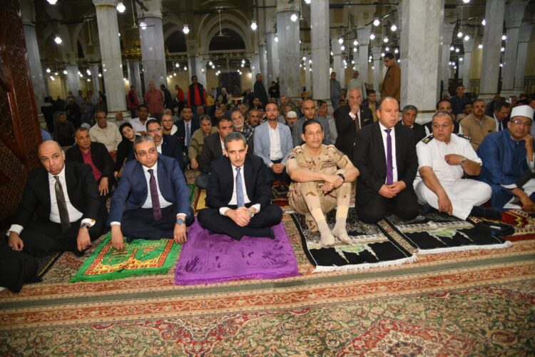 محافظ الغربية يشهد احتفال مديرية الأوقاف بليلة القدر من رحاب المسجد الأحمدي بطنطا