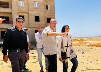رئيس جهاز السويس الجديدة تتفقد أعمال الإسكان والمرافق الجاري تنفيذها بالمدينة