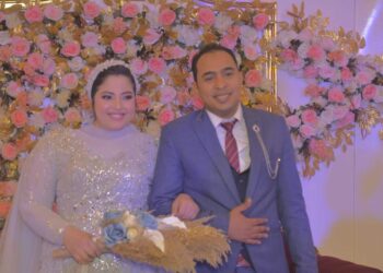 ألف مليون مبروك الخطوبة السعيدة