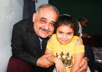 ساجدة أصغر مريدة للأولياء بالغربية