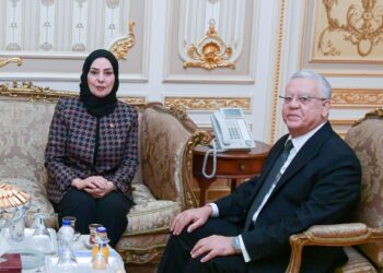 رئيس مجلس النواب بجمهورية مصر العربية يلتقي سفيرة مملكة البحرين لدى مصر