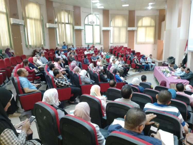 إستمرار برنامج القيادى لمجلس الشباب المصرى بالغربية لليوم الثاني بعنوان “الإعلام ودوره فى تطوير وتسويق المؤسسات “