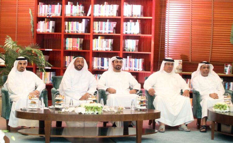 غرفة الشارقة تؤكد حرصها على مواصلة استشراف المستقبل وصياغة الخطط الاستباقية لتعزيز استدامة ونمو مجتمع الأعمال