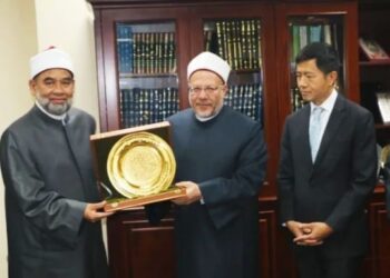 وفد تايلاندي رفيع المستوى يشيد بدار الإفتاء المصرية ويتمنى المزيد من التعاون