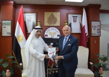 ميسر صديق يناقش الطرق الحديثة لإدارة مهارات التسويق والمبيعات لتحقيق الأهداف في كتابه الجديد