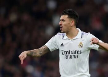 رسميا ريال مدريد يجدد عقد سيبايوس حتى 2027