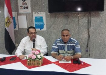 وكيل تعليم الغربية يجتمع بمديري الخدمات وموجهي عموم الأنشطة لمناقشة خطة النشاط الصيفى