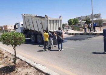 طور سيناء تستعد لاستقبال عيد الاضحى المبارك رئيس مجلس مدينه طور سيناء يتابع اعمال النظافه ورفع المخلفات واعمال الدهانات