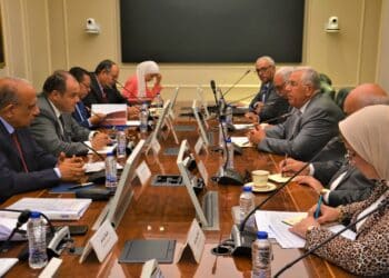 اللجنة الوزارية