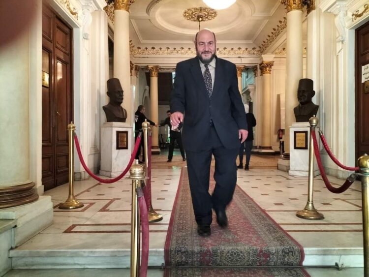 متى نعلى قيمة الإحترام ، ونتعامل بمصداقيه ، ونتمسك بالإنصاف حتى مع المختلفين معهم ؟. 1 متى نعلى قيمة الإحترام ، ونتعامل بمصداقيه ، ونتمسك بالإنصاف حتى مع المختلفين معهم ؟.