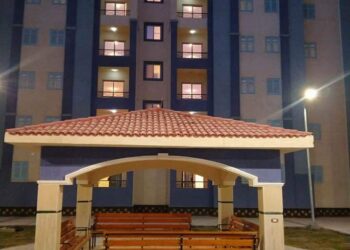 وزير الإسكان يتابع مستجدات مشروعات مدينة غرب قنا على مساحة 8971.11 فدان