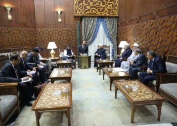 شيخ الأزهر يبحث مع نائب مستشار الأمن القومي الهندي سُبُل تعزيز الحوار بين الأديان والتَّعاون المشترك