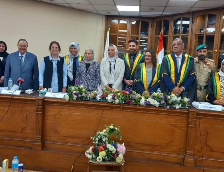سفيرة مملكة البحرين بالقاهرة تحضر مناقشة رسالة دكتوراه عن دور الأفلام الوثائقية في تشكيل قيم الإنتماء الوطني