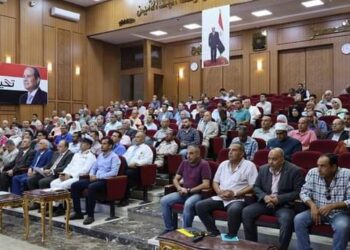 اجتماع المتابعة الدورى .. فوده يوجه بتيسير إجراءات استقبال الحجاج موضحا حرصه على التواصل المستمر معهم والاطمئنان عليهم