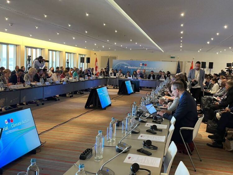 الجلسة الثالثة لمجلس ادارة هيئة الطاقة المتجددة 1 الجلسة الثالثة لمجلس ادارة هيئة الطاقة المتجددة