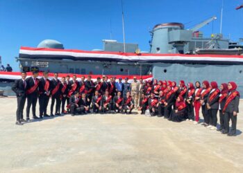 طلاب جامعة المنوفية في زيارة إلي القاعده البحريه ببورسعيد