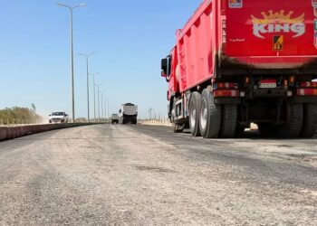 استكمال المرحله الثانيه لرصف الطرق من طريق القرى السياحيه الداخلى براس سدر