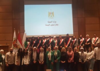 تحكيم مشروعات تخرج طلاب عدد من كليات وأقسام الإعلام، والبالغ عددهم ١١ مشروعًا .. وإختيار المناسب منها لتبنيها