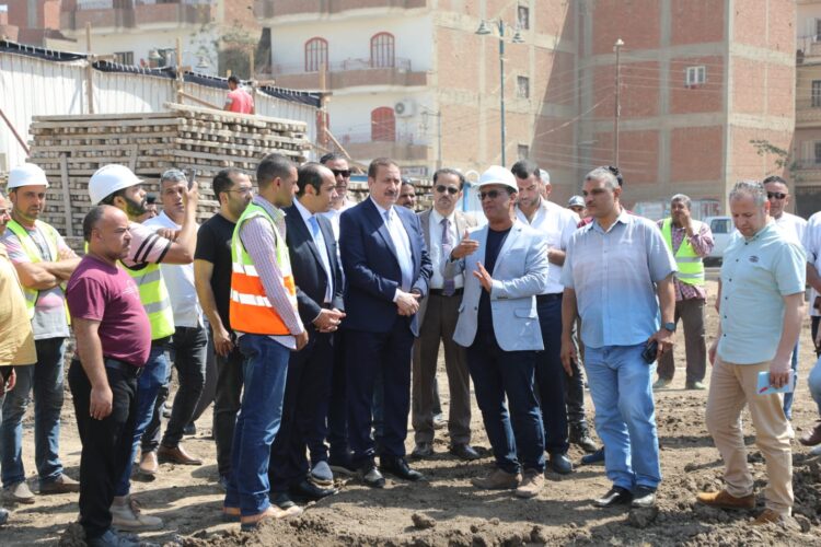 محافظ المنوفية يتفقد الأعمال الإنشائية لمستشفى أشمون الجديدة بتكلفة مليار و350 مليون جنيه 1 محافظ المنوفية يتفقد الأعمال الإنشائية لمستشفى أشمون الجديدة بتكلفة مليار و350 مليون جنيه