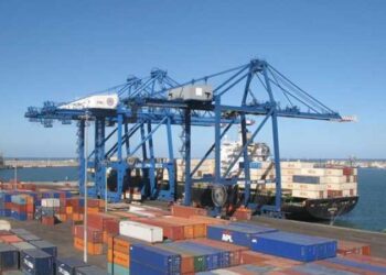 تداول 440 شاحنة و39 ألف طن بضائع عامة ومتنوعة بموانئ البحر الأحمر