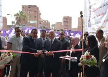 وزير التنمية المحلية ومحافظ القاهرة يفتتحان المحطة الوسيطة الثابتة بشارع (بورسعيد- غمرة ) ودخولها الخدمة رسمياً