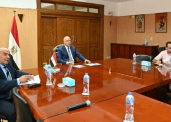 سويلم يتابع الخطوات التنفيذية للتحول للرى الحديث فى مزارع قصب السكر بالصعيد