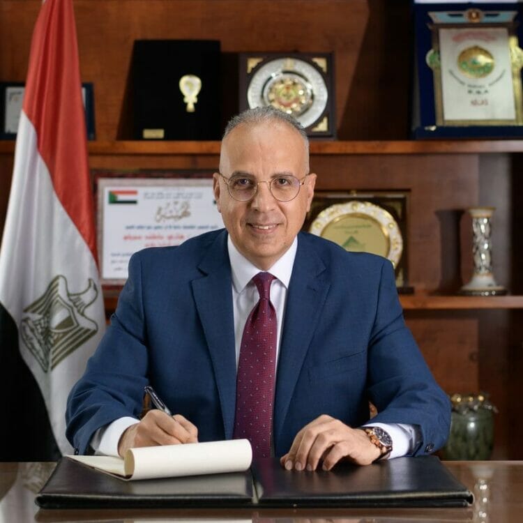 سويلم يتابع إجراءات الإستعداد لموسم السيول والأمطار الغزيرة المقبل