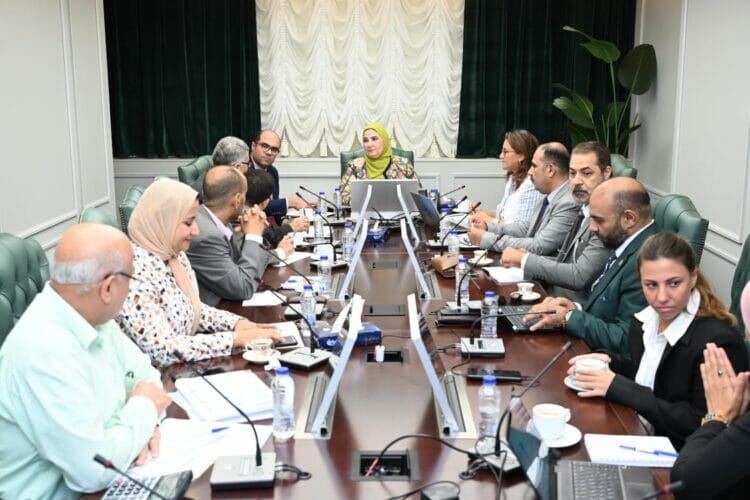 القباج ترأس اجتماعًا موسعًا لفريق عمل إدارة الحالة للأطفال المعرضين للخطر 1 القباج ترأس اجتماعًا موسعًا لفريق عمل إدارة الحالة للأطفال المعرضين للخطر