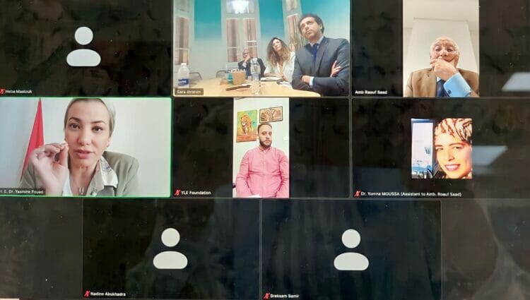 وزيرة البيئة تبحث آليات تنفيذ الملتقى المصري للطريق نحو COP28 1 وزيرة البيئة تبحث آليات تنفيذ الملتقى المصري للطريق نحو COP28