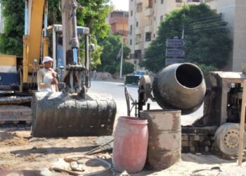 ضمن مشروعات الخطة الاستثمارية مشروعات رصف شوارع رئيسية وتطوير الكورنيش بديرمواس