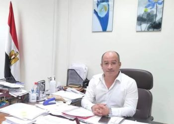 دكتور محمود ذكى دكتور أحمد غنيم دكتور محمد سمير أنتم فوق الرأس .