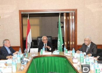 وزير التربية والتعليم يترأس اجتماع مجلس إدارة المركز القومي للامتحانات والتقويم التربوي 2 وزير التربية والتعليم يترأس اجتماع مجلس إدارة المركز القومي للامتحانات والتقويم التربوي