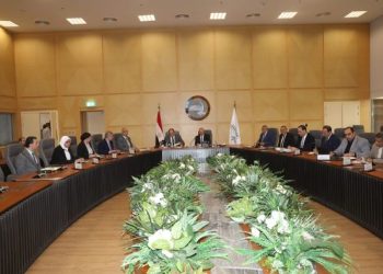 وزير النقل يبحث مع وزير التجارة والصناعة آخر المستجدات الخاصة بتعظيم تجارة الترانزيت
