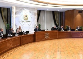 وزير الزراعة يستعرض التركيب المحصولي للموسم الزراعي 2022/2023 مُقارنةً بالمُستهدف في 2023/2024