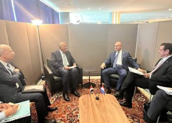 وزير الخارجية يبحث مختلف أوجه التعاون مع وزير الخارجية الكرواتي