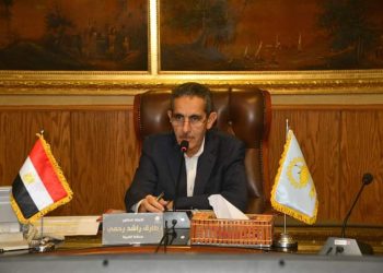 محافظ الغربية يترأس لجنة تقييم المبادرة الوطنية للمشروعات الخضراء الذكية