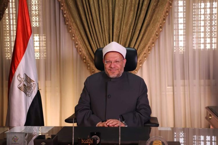 مفتي الجمهورية يتوجَّه إلى موسكو للمشاركة في مؤتمر "منهجية الإفتاء في روسيا"  1 مفتي الجمهورية يتوجَّه إلى موسكو للمشاركة في مؤتمر “منهجية الإفتاء في روسيا”