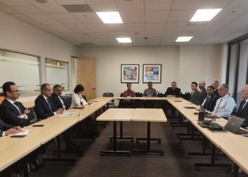 وزير الاتصالات يوقع اتفاقية مع إيزرى لتوفير أحدث برمجيات نظم المعلومات الجغرافية للجامعات الحكومية المصرية