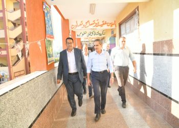 محافظ الغربية يتفقد 6 مدارس ببسيون للتأكد من جاهزيتها لاستقبال العام الدراسي الجديد