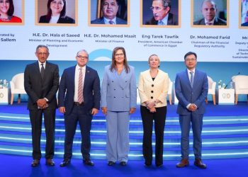 وزيرة التخطيط والتنمية الاقتصادية تشارك في فعاليات مؤتمر مصر الأول للاستثمار البيئي والمناخي
