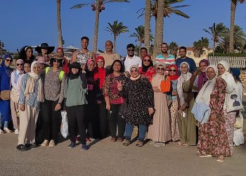 الشباب والرياضة تنفذ زيارة لشاطىء الريسة والغرقانة وقرية سما العريش