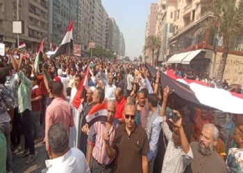 توافد الآلاف على منطقة الاستاد بطنطا للمشاركة في مظاهرات التضامن مع الشعب الفلسطيني