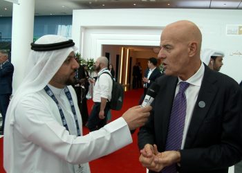 رئيس إيني الإيطالية لـ”إرم”: السوق بحاجة إلى وضع متوازن لأسعار النفط
