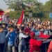 فى تظاهرة حاشدة .....طلاب جامعة طنطا يدعمون القضية الفلسطينية ويؤيدون القيادة السياسية برفض التهجير من غزة والحفاظ على مقدرات الأمن القومى 13 فى تظاهرة حاشدة …..طلاب جامعة طنطا يدعمون القضية الفلسطينية ويؤيدون القيادة السياسية برفض التهجير من غزة والحفاظ على مقدرات الأمن القومى