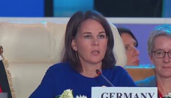 وزيرة خارجية ألمانيا يجب إنهاء معاناة الأطفال الصغار وجميع المدنيين فى غزة