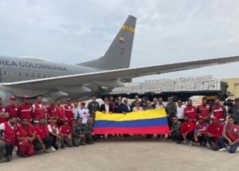 تحت شعارِ” الحياة قوة “كولومبيا ترسل طائرة محملة بالمساعدات لغزه وتؤكد على حق الاطفال في العيش بسلام.