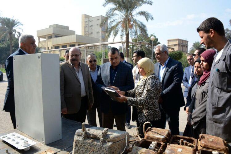 “وزير الدولة للإنتاج الحربي” في زيارة مفاجئة لشركة “أبو زعبل للكيماويات المتخصصة”.