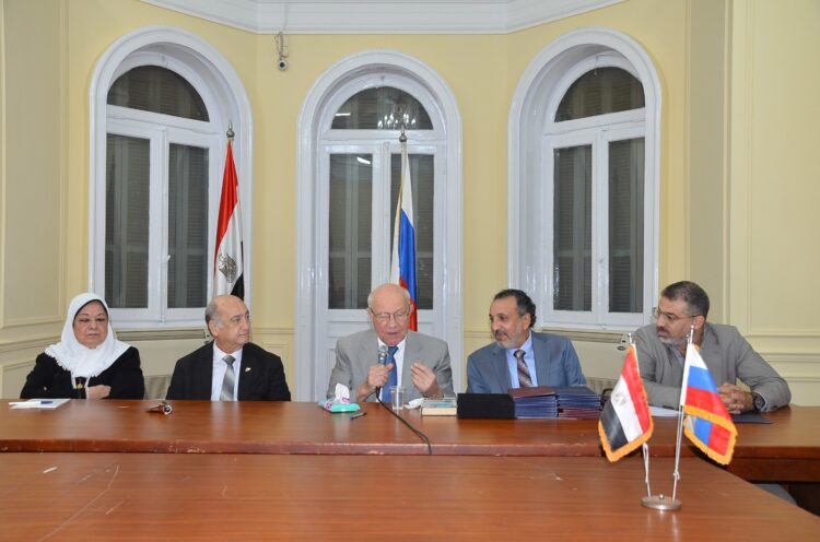 كبير المستشرقين الروس : احداث غزة هدفها مصر 1 كبير المستشرقين الروس : احداث غزة هدفها مصر